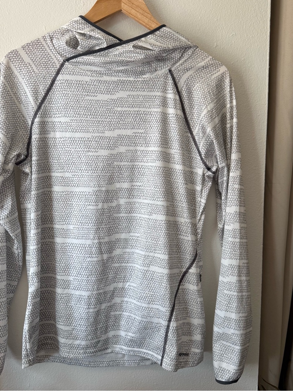 Patagonia White and Gray Striped Women's Performance Hoodie
